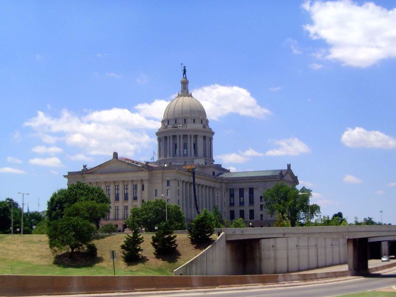 The north side of the capitol grounds are bisected by 23rd Street, here in the foreground, while the north-south Lincoln Boulevard separates