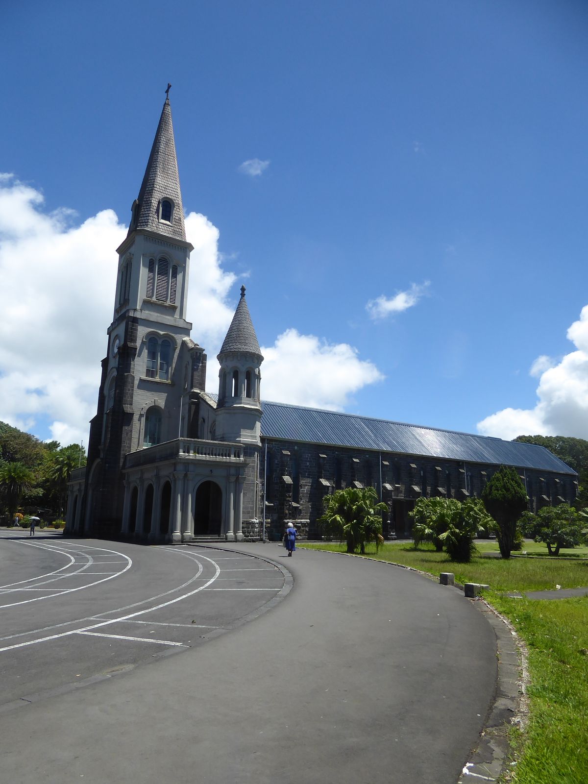 By then, the capital's Europeans had moved uphill a few miles. Here's the main church they built at Curepipe. It's the Eglise St. Therese.