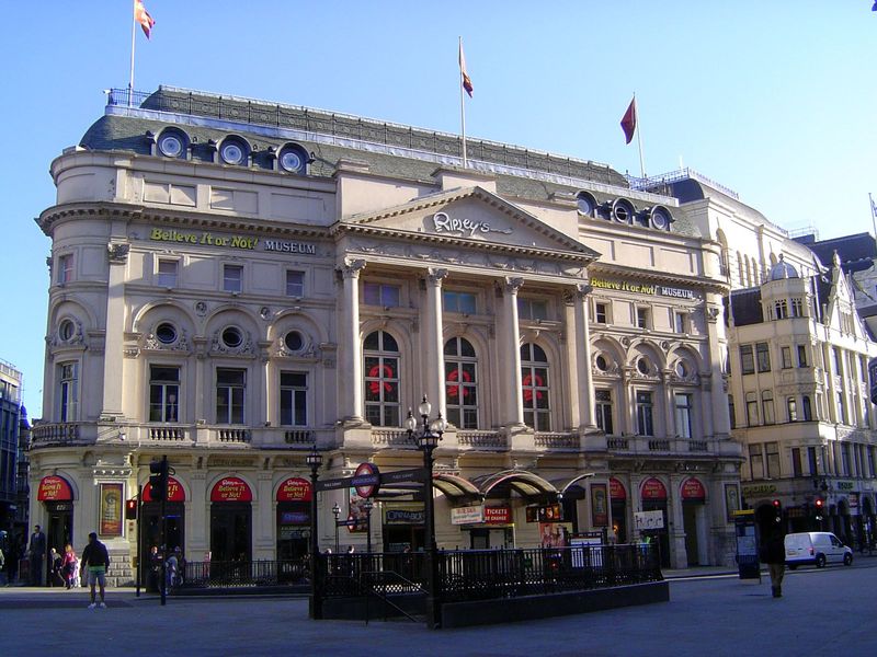Across the street is the old London Pavilion, in its day the city's fanciest music hall and covering an entire block. In 1885 "the owners ob