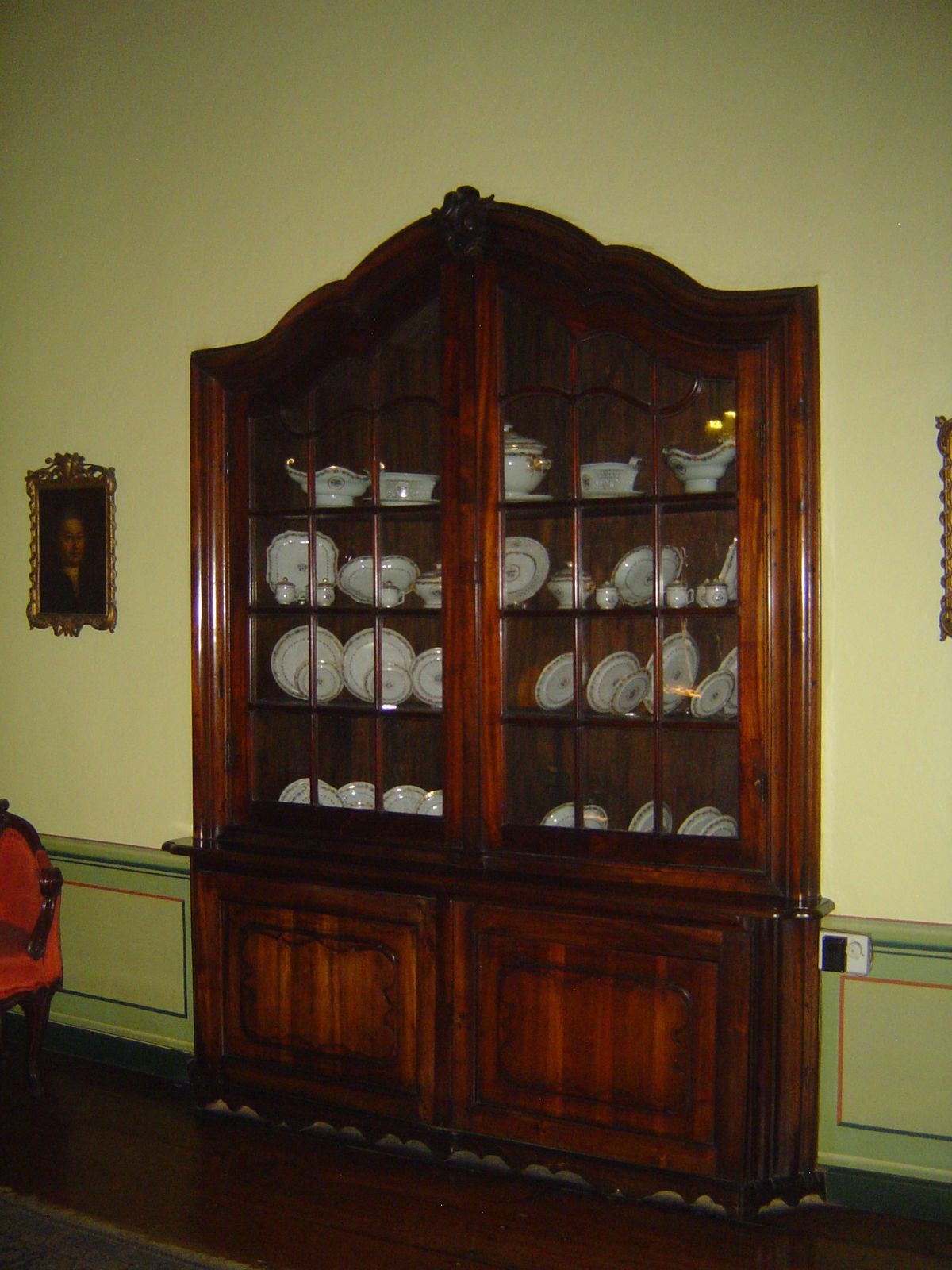A built-in cupboard.