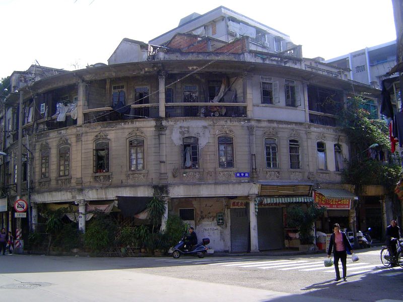 Curved facades are common.
