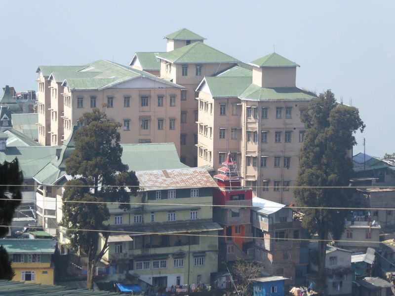Second impression, besides steep and crowded? Well, like many hill stations this one arose in part as a sanatarium for ailing colonial offic