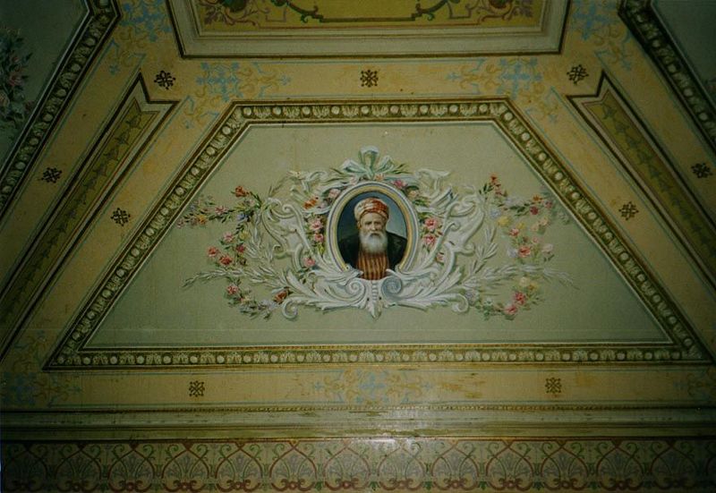 The grandest villa in Bethlehem was built during the First World War by Suliman Jasser, an exporter of crafts to Europe. His portrait, paint