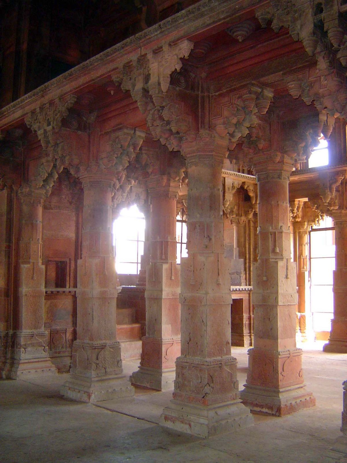 Compare this with the very similar work done for Akbar at about the same time at Fatehpur Sikri.