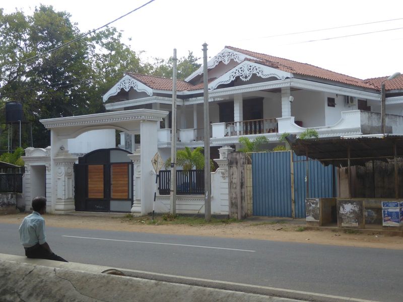 Hunt for it and you'll find better fencing, usually screening the town's few expensive new houses, like this one near St. John's church. If 