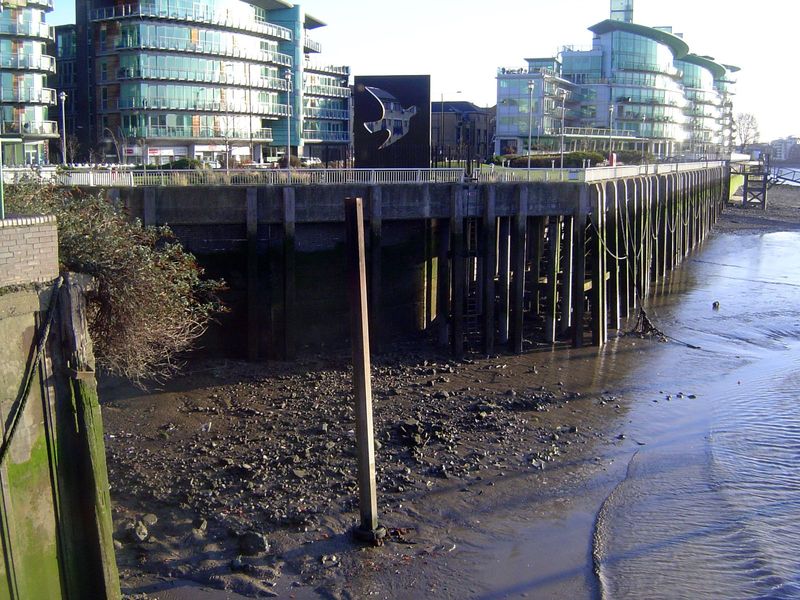 The Blitz did heavy damage to this part of London, which is why large parts of the neighborhood had to be cleared. Waterside property was es