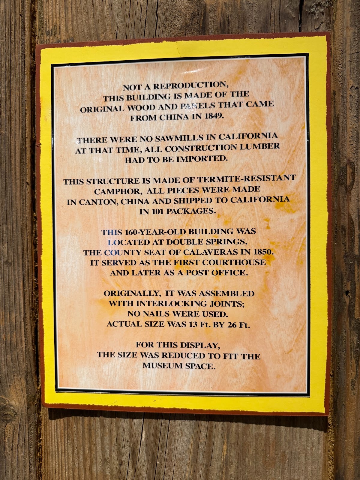 Plaque.