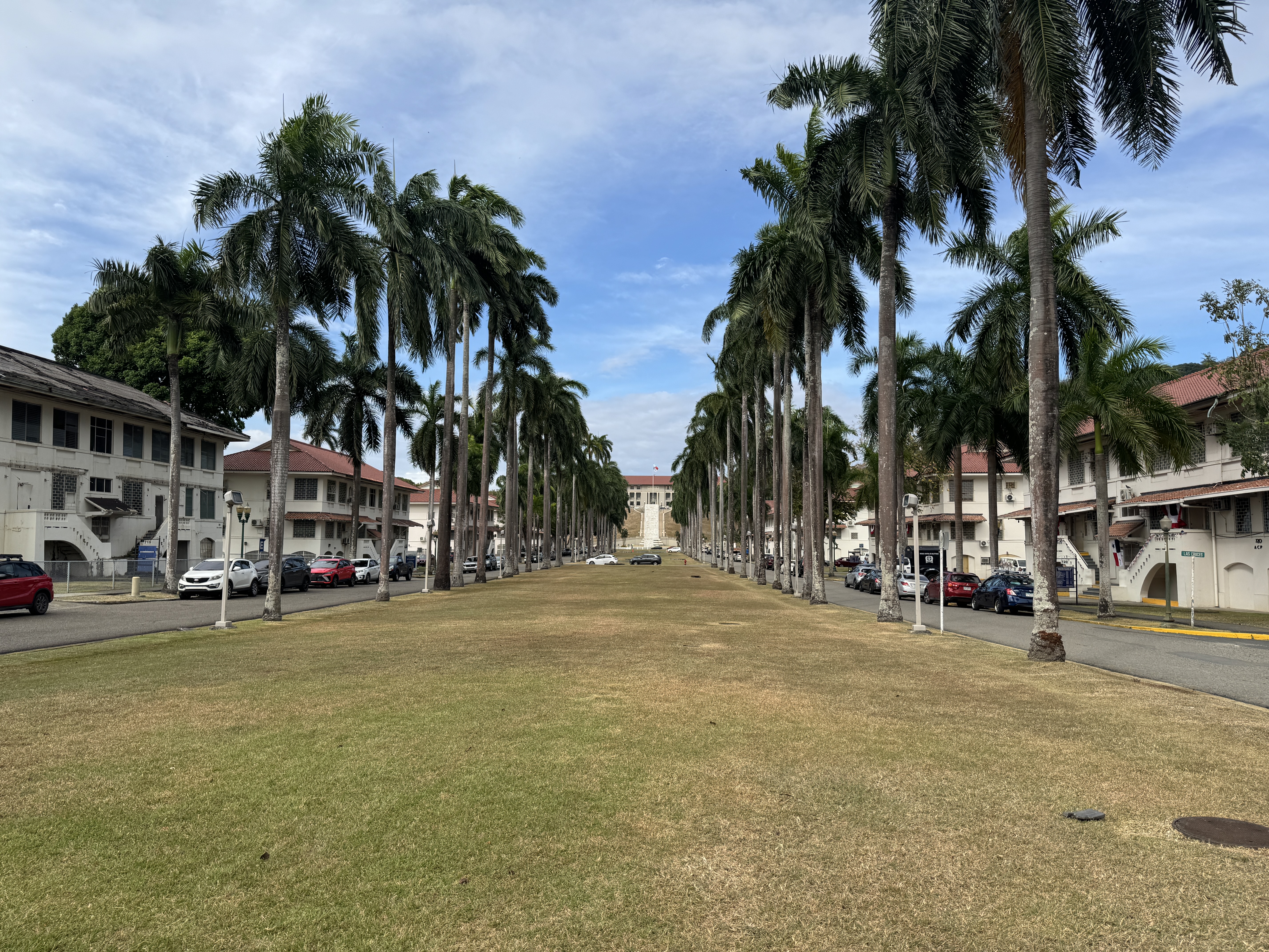 A view up the overlong Prado, with the Goethals Memorial and Administration Building in the distance.  If you ever want to understand the en