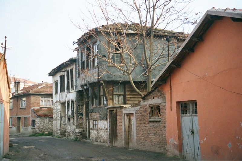 In fact, you have to really work to find some trace of the town as it used to be. Here, Ciftlik Street.