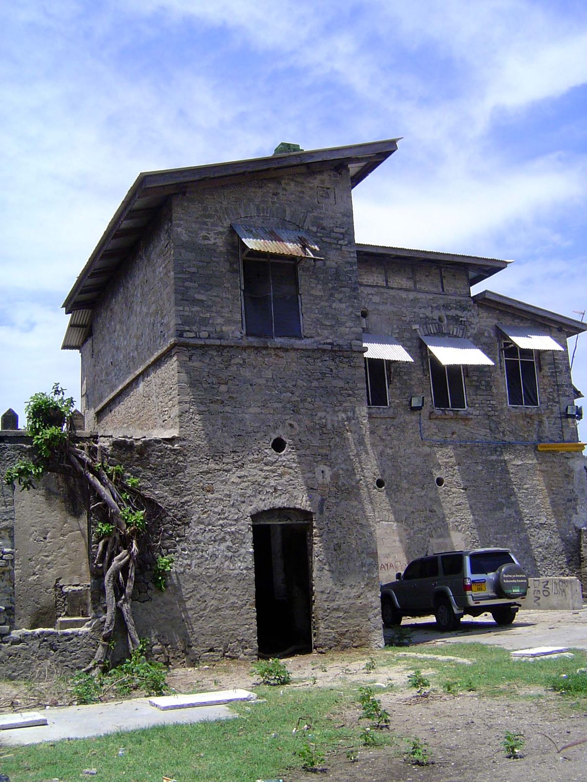 Here's the other side of the building.