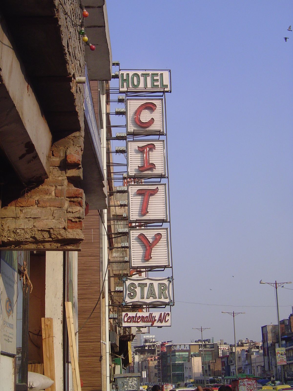 Lots and lots of budget hotels, some with centeral A/C. Don't look at me; that's what it says.