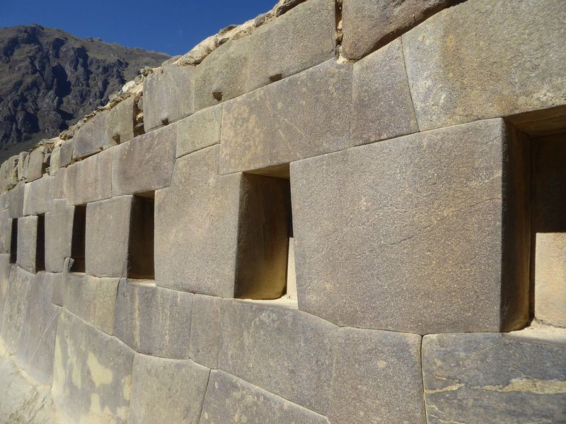 If through the miracle of time-travel you resurrected an Inca mason who was intimately familiar with the men who made these walls, do you th