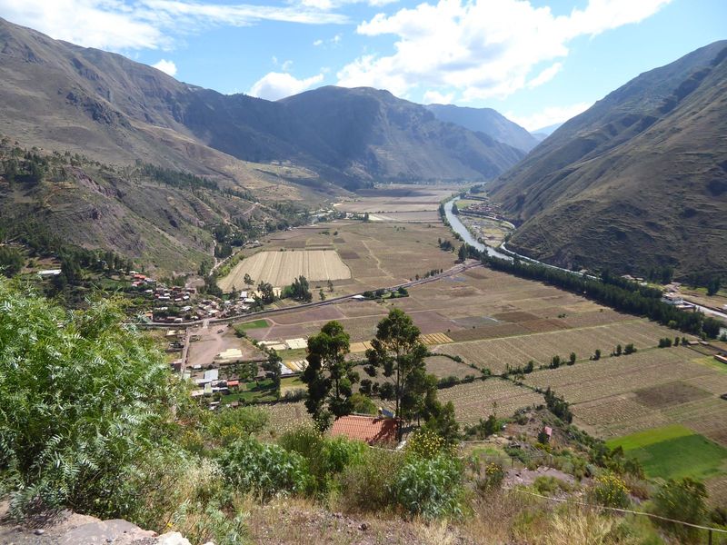 Looking north, down the Urubamba Valley 30 miles upstream from Ollantaytambo. The town of Pisac is a mile behind us, farther up the valley.