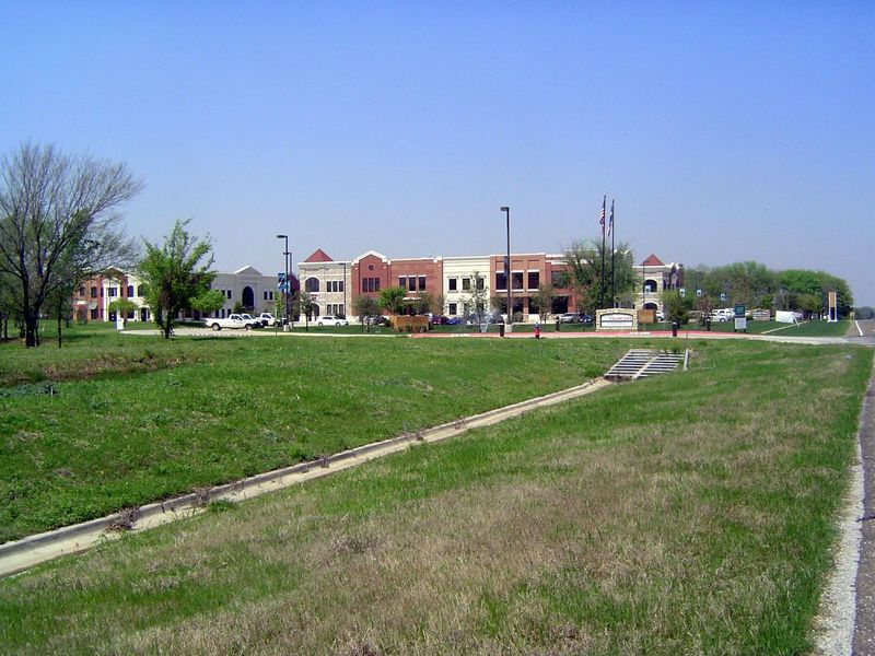It's hard to know how far the centripetal pendulum will swing in Dallas, but the New Urbanist impulse is certainly strong. Here's a final ex