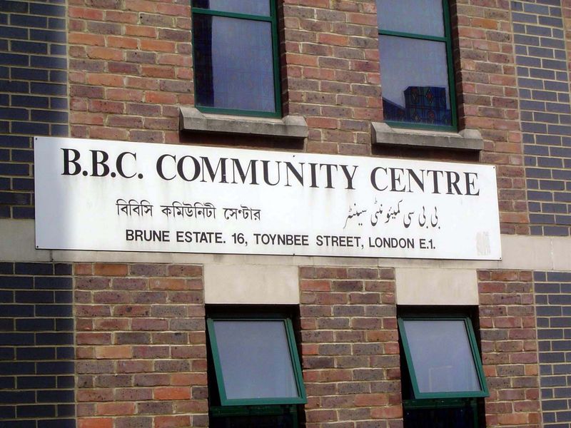 Triligual, with Urdu added. The name Toynbee Street is a reminder of yet another philanthropy, Toynbee Hall, which opened in 1884. It's name