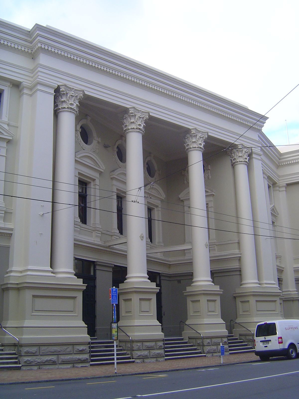 The Town Hall, completed in 1904, when town halls really had halls: this one sat 3,000. The facade was clipped back in 1934, when Napier had