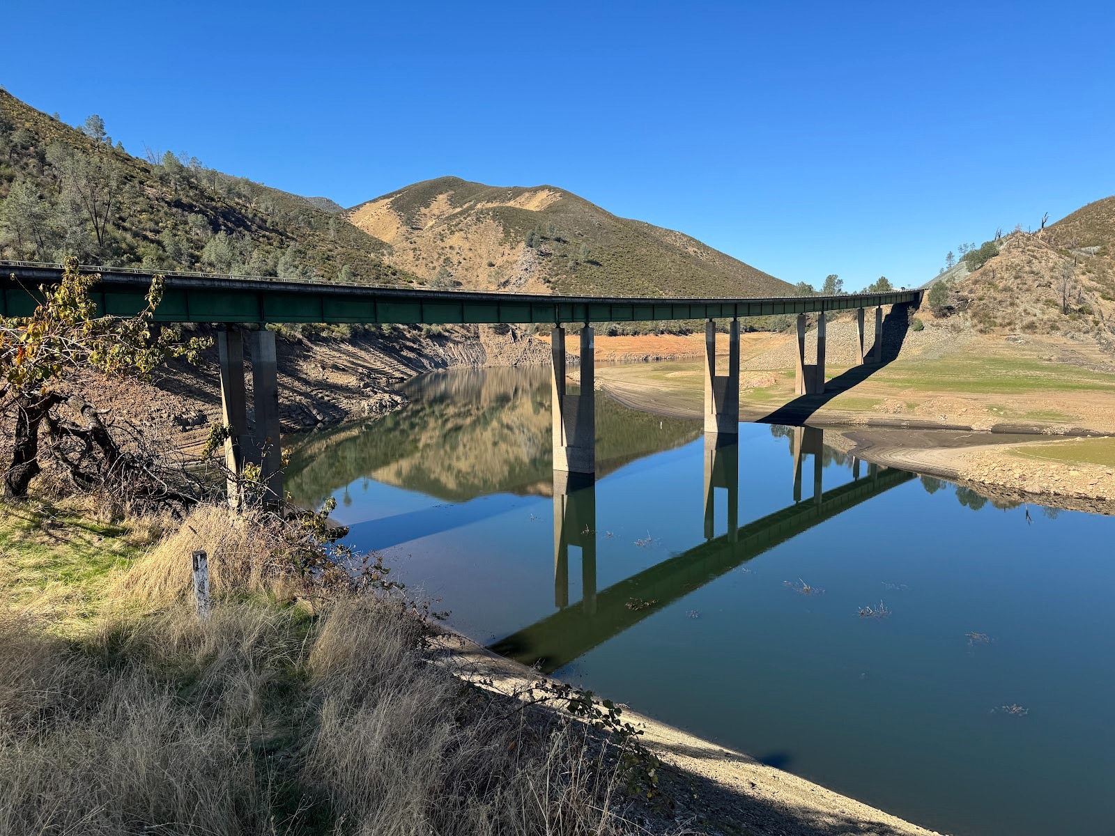 Low water.  Compare this bathtub with what Starr King wrote after a visit this way in 1860: "We found the noble Merced River immediately ben