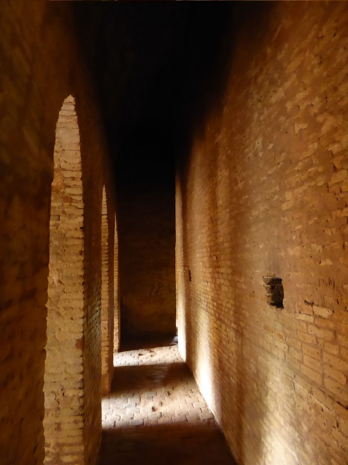 Here's the inner ring and the wall of the central shrine.