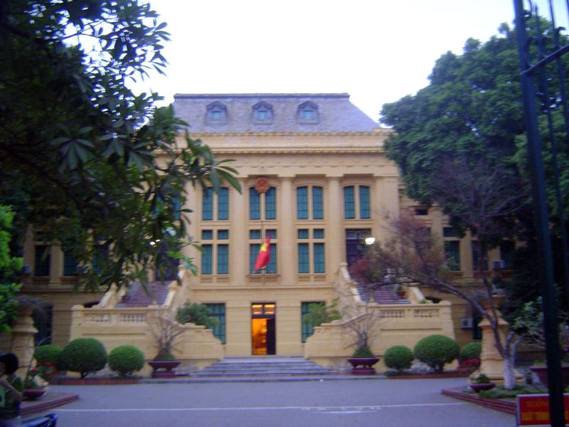 More from Vildieu's shop: the Palace of Justice or Supreme Court, 1907.