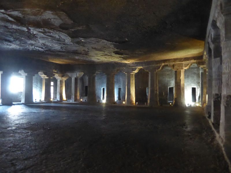 Here's the inside of Cave 4, with a peristyle, residential cells, and an inconveniently collapsing ceiling. Not to worry; it happened at the