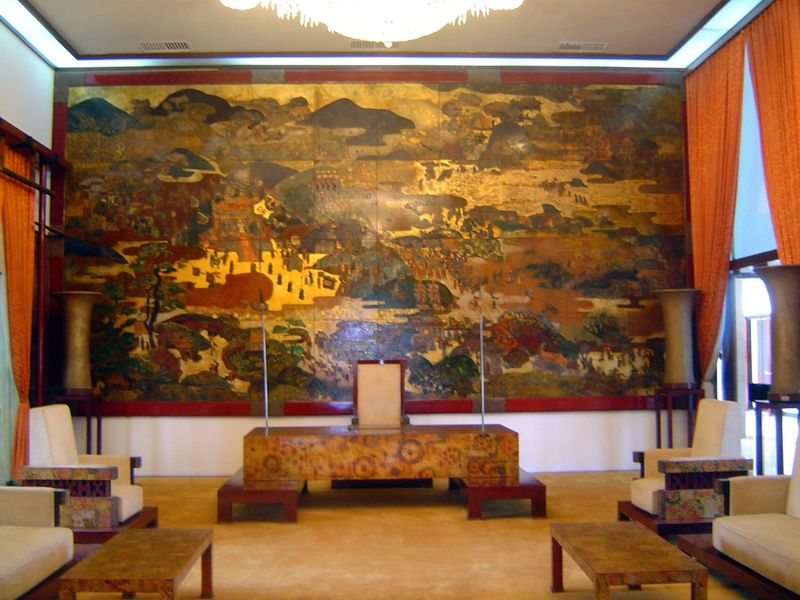 Decor from the 1950s.