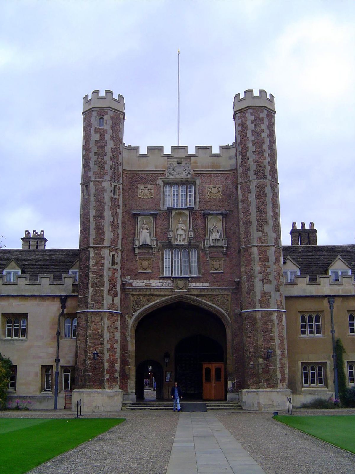 The gate seen from the court.