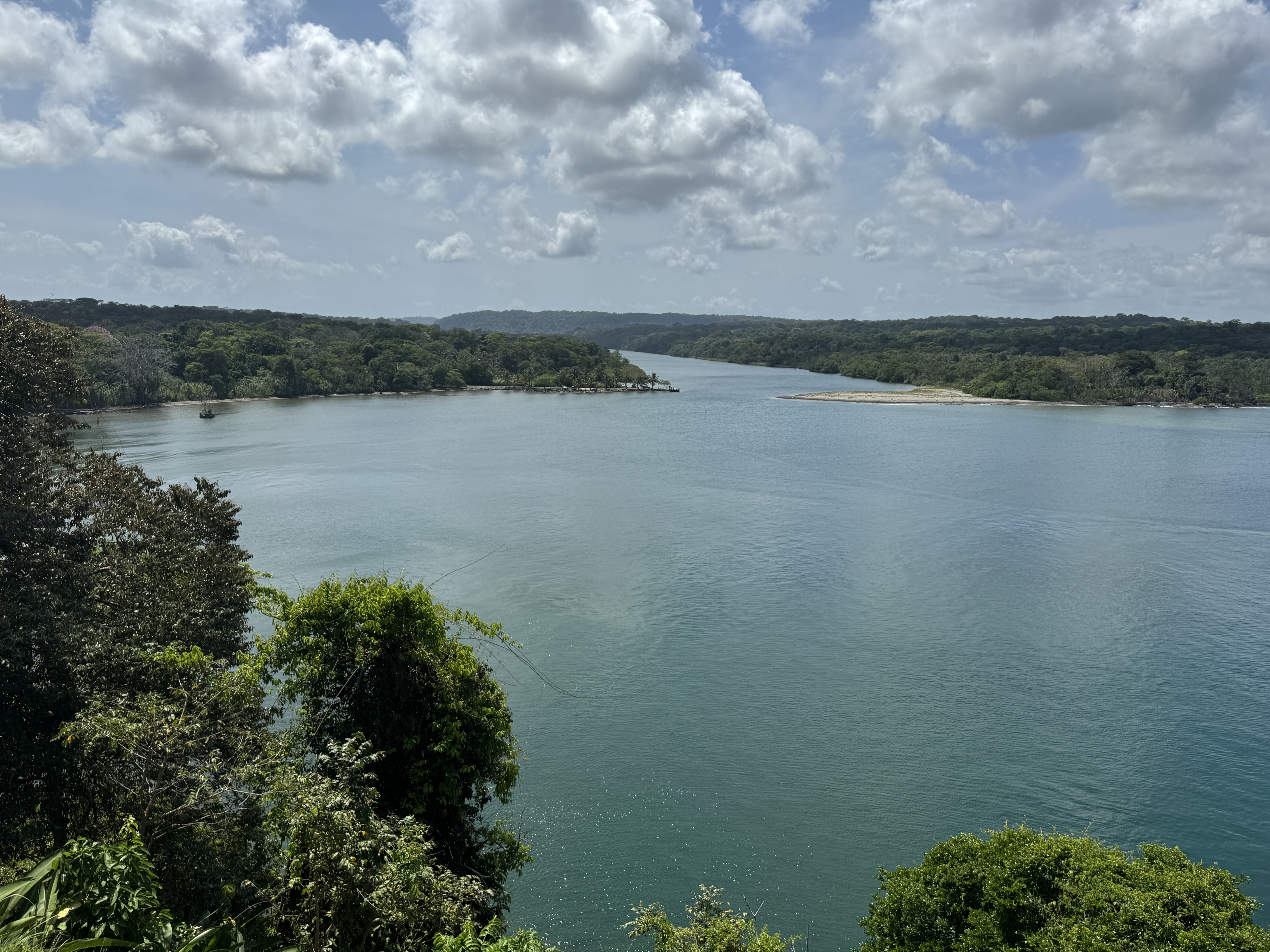 The view down from the fort to the Chagres.  It's hard to believe that there used to be a village down there, but Letts writes of "thirty hu