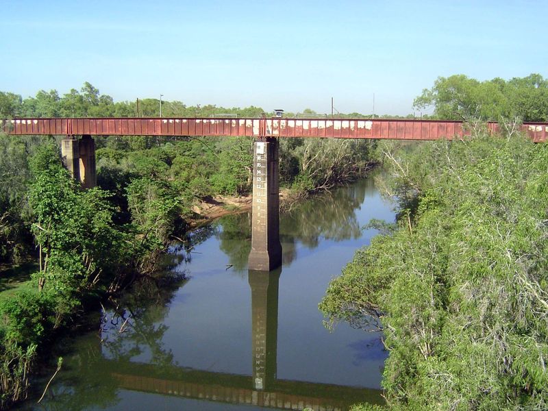 Apparently the river can rise from time to time. What's that? You want to know the river's name? It's the Katherine, named by John McDouall 