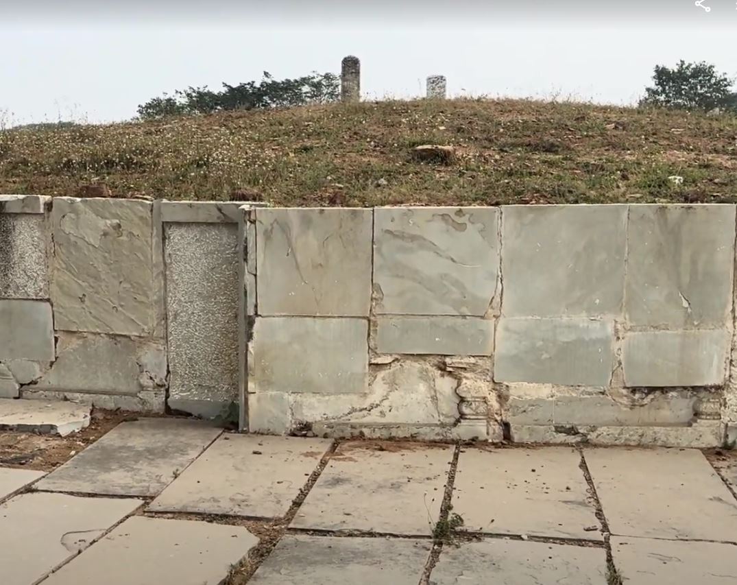 The reconstruction is none too elegant.