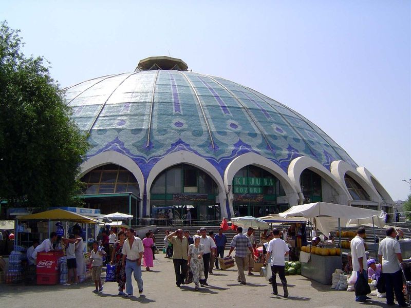 The center of the market is the new Chorsu "four corners" Bazaar.
