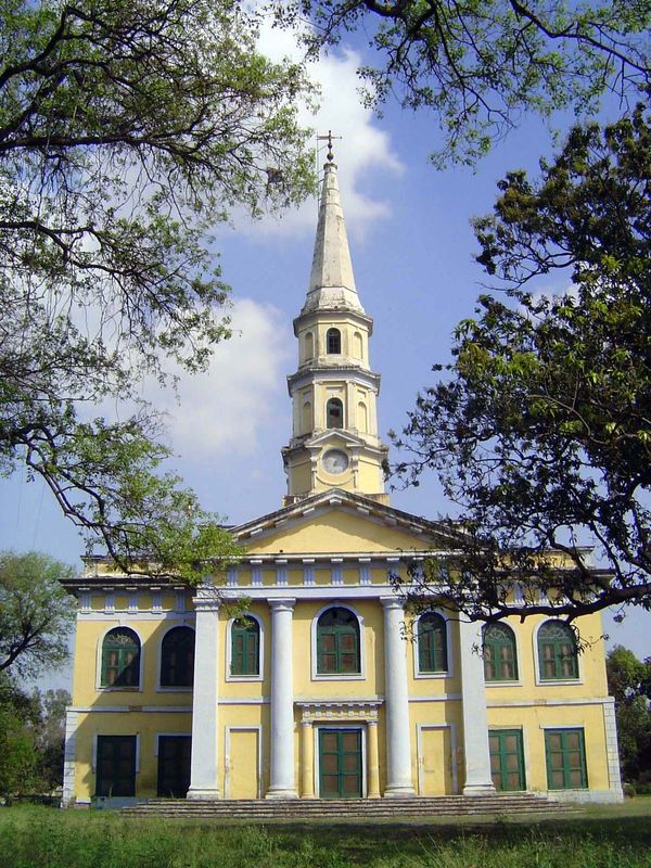 And nearby, St. John's Church, completed in 1822, or 38 years before the disaster of '57. The church was dedicated in 1824 by the famous Bis