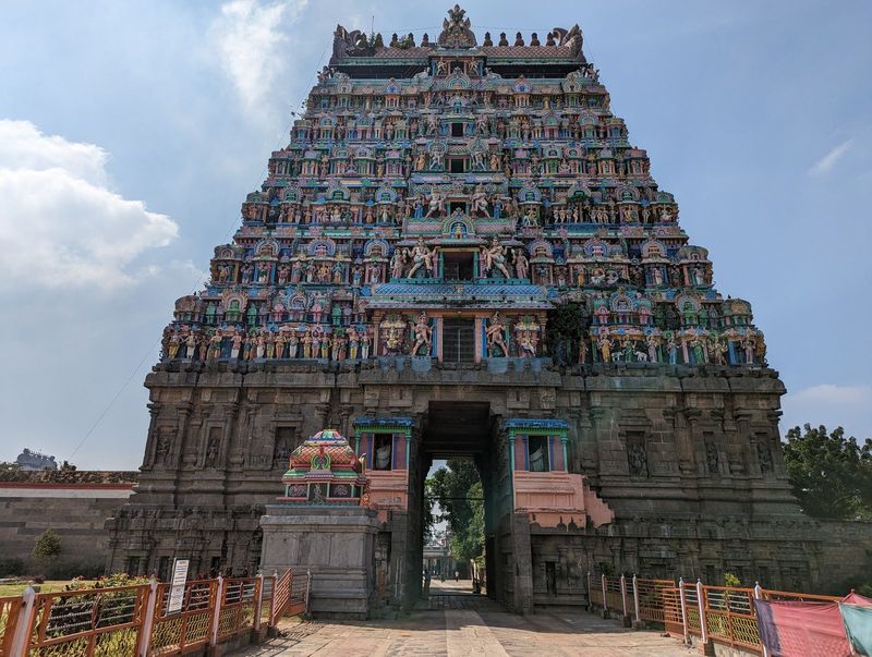 The temple's north gopuram is late, built by the Vijayanagar emperor Krishnadevaraya r.1509-1529.  The three other gopurams are three centur