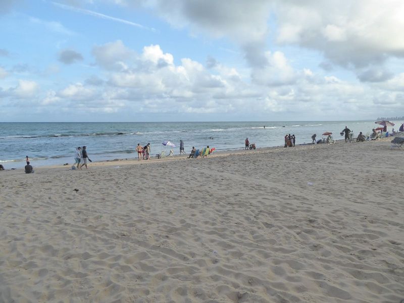 Lots of sand; better yet, there's a reef recife in Portuguese that calms the beach waves. The reef isn't coral, though; it's a sandstone fro