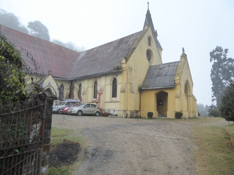 Which is more than can be said for Darjeeling's Anglican church. It's St. Andrew's, built in 1870 on the foundations of an earlier building.
