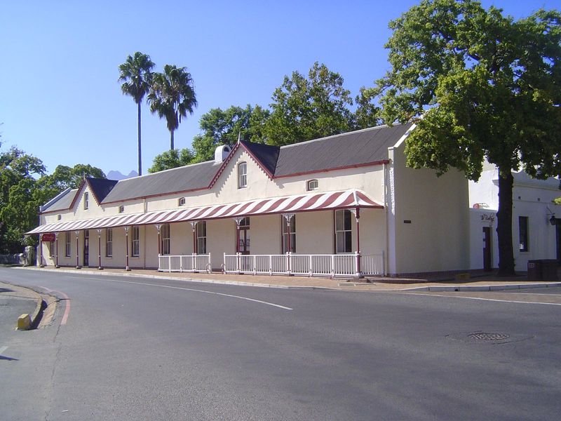Flanking the house on one side is this unusual addition, which was built as a boarding house by the Widow Collins, the last in her family to