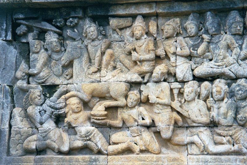 The Great Departure: the prince leaves on his horse Kanthaka, whose hooves are supported by the gods so no one will hear them clipclopping o