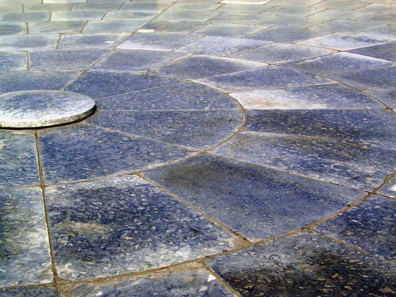 The stones on the altar's top terrace are set in neat rings, but there is much more going on than tidy masonry.