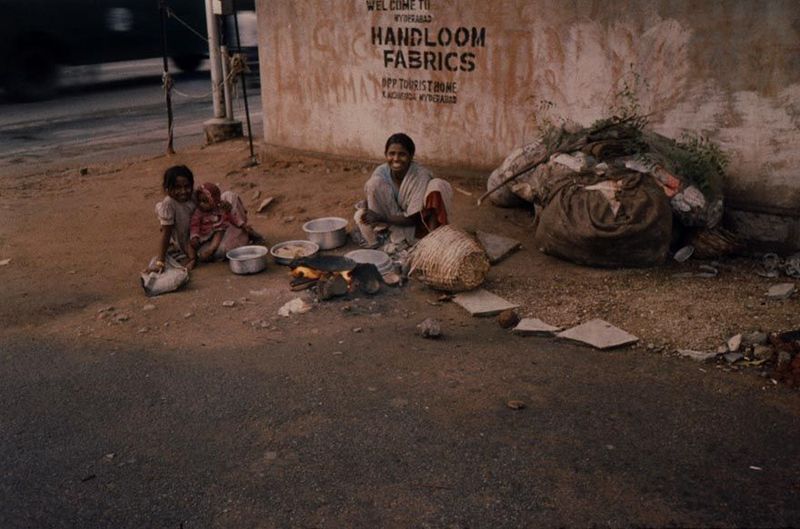 Mother and daughter at home in the streets close to Osmania University in Hyderabad.