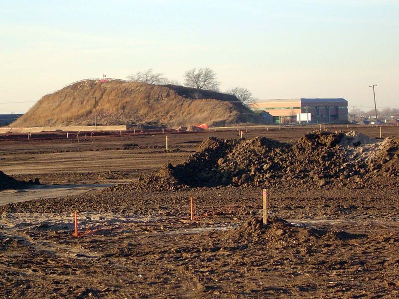 January, 2006: Mt. Williams yields to a SuperTarget. Did people care? Indeed some did, because a city on the plains needs all the placemarke