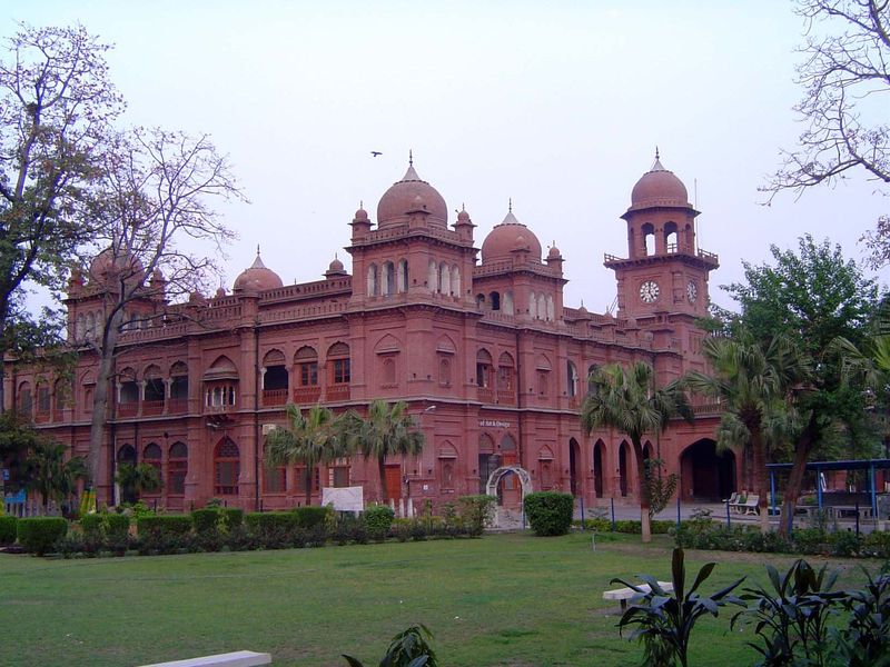 Completed in 1893, the museum was built as part of the Victoria Jubilee Institute.