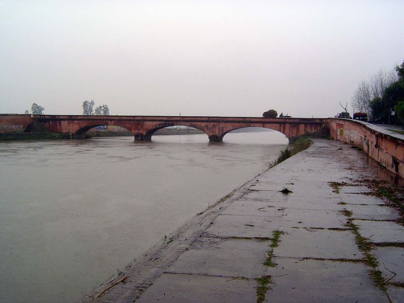A nearby bridge over the old canal.