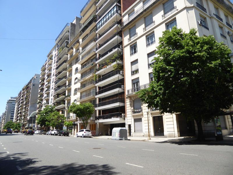 The street's only five blocks long, but along with apartment buildings has the city's priciest hotels, including the Alvear Palace, Hyatt, a