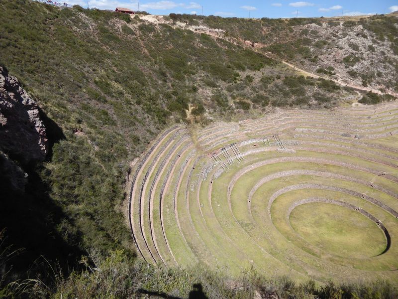 Did the Inca excavate the depression? Negative: it's a natural limestone sinkhole which they tidied up.

The name Moray, by the way, comes f