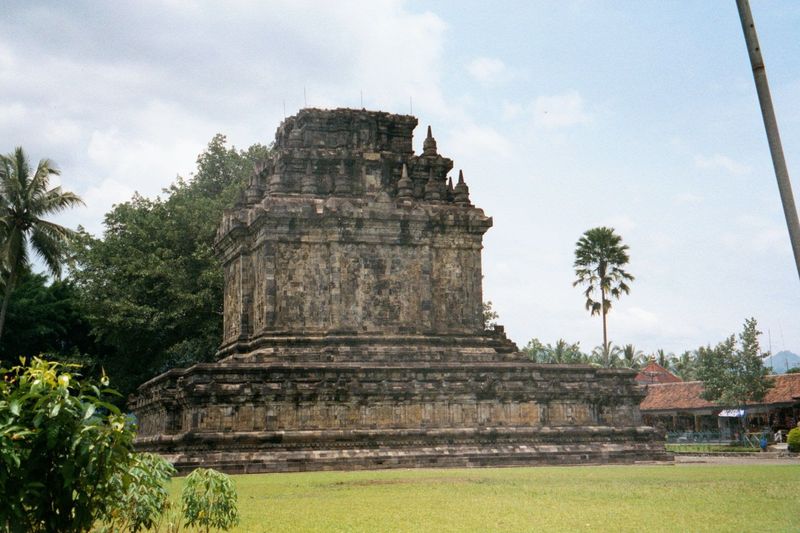 Also close by, the Candi Mendut. Inside, there are three large statues.