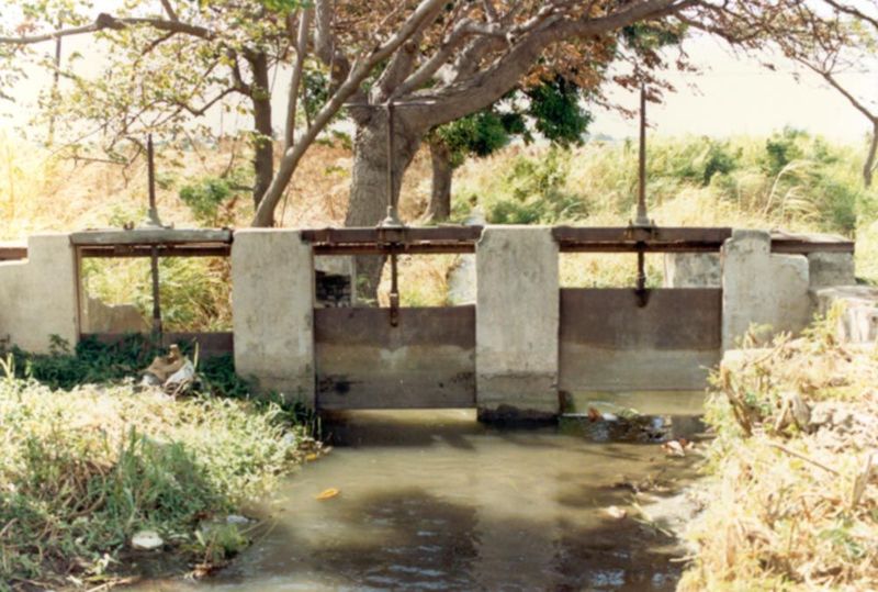 The old irrigation systems are still on the ground, but the water runs to the sea.