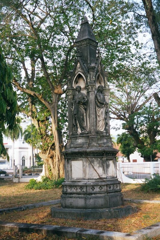 Behind those buildings is the Logan Memorial, recalling James Richardson Logan, editor of The Pinang Gazette and The Journal of the Indian A
