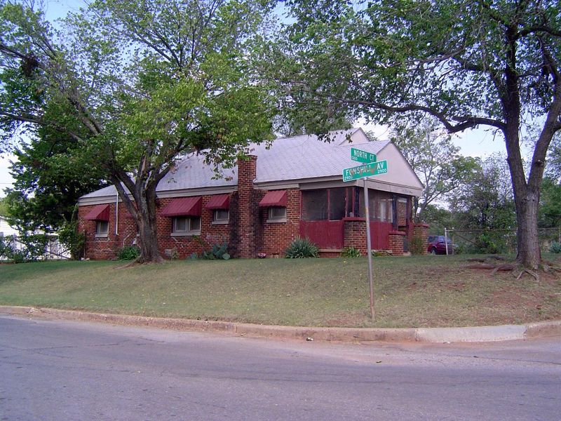 Another house in the neighborhood; at 1423 N. Court, it was built in 1928.