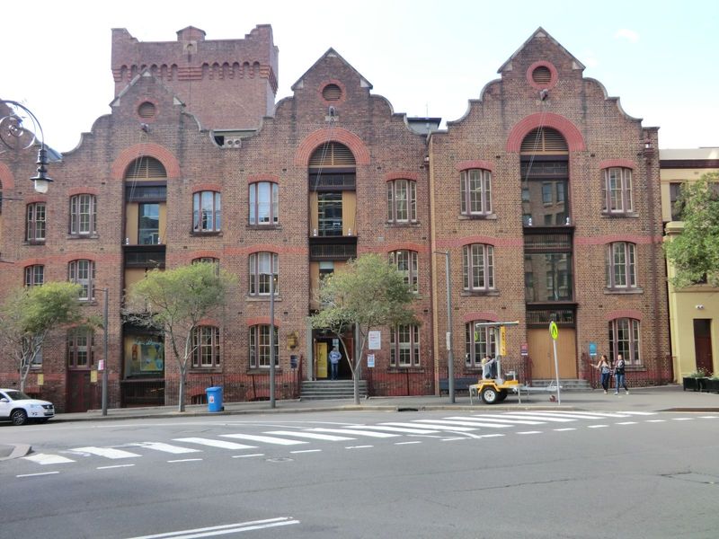 What have we here? It's the 1884 headquarters of the ASN, or Australasian Steam Navigation Company, which operated for about 50 years. The c