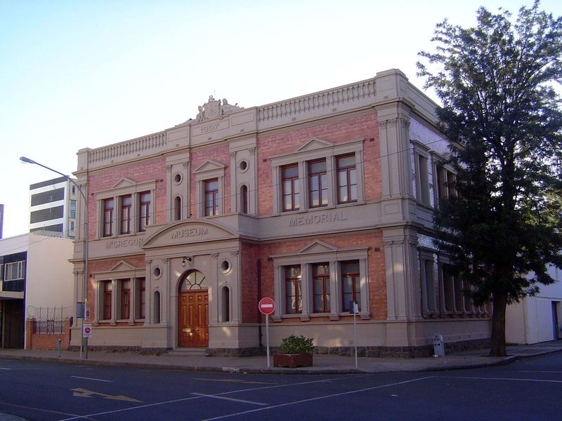 As early as 1907, the city had a mining museum, the Alexander McGregor Museum.
