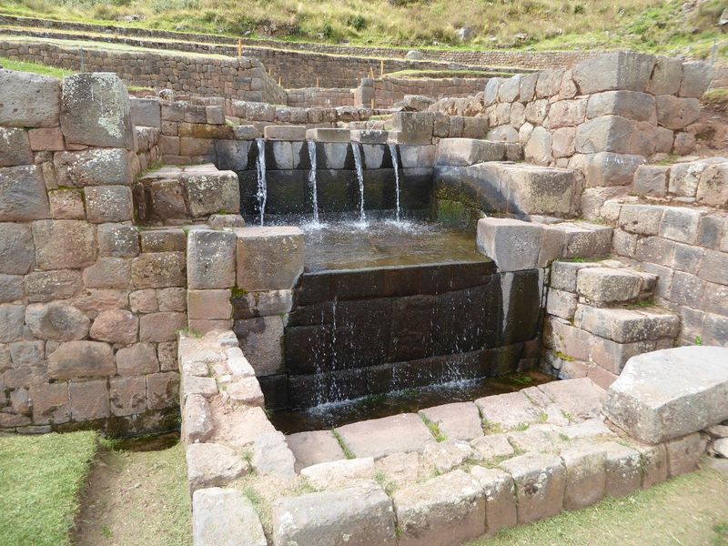 The water flows into this set of pools. The terraces also get or at least once got supplemental water from a canal bringing water from the R